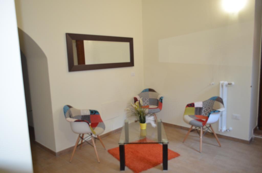 B&B Il Vicoletto LʼAquila Exterior foto